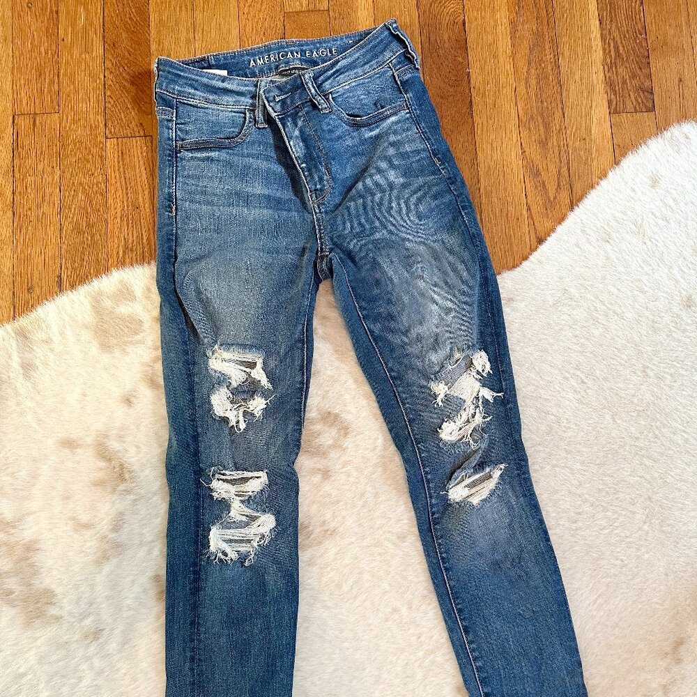 American Eagle Ripped Skinny Jeans